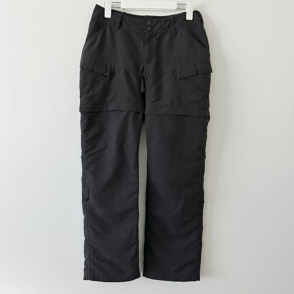 North Face women’s Horizon convertible cargo hiking pants/shorts zip-off utility